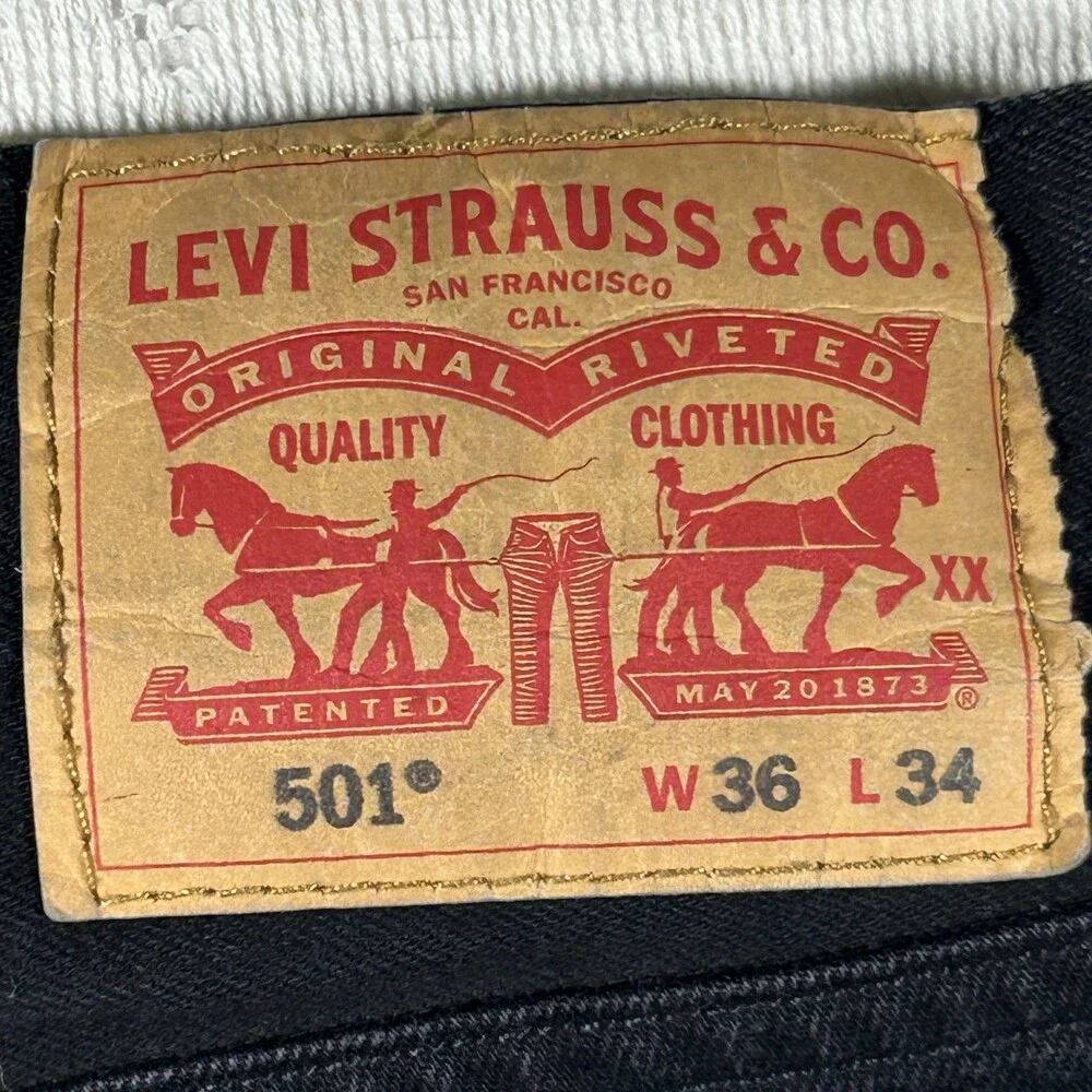 Levis 501 Jeans Mens 36x34 Straight Leg Button Fly Denim Waterless Black